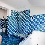 Attico Incantevole Con Idromassaggio E Terrazzo *