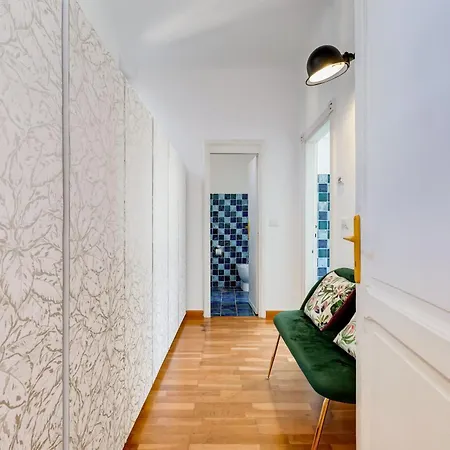 Attico Incantevole Con Idromassaggio E Terrazzo * Rome