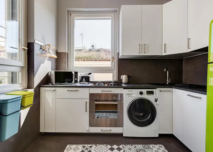 Apartman Attico Incantevole Con Idromassaggio E Terrazzo Róma