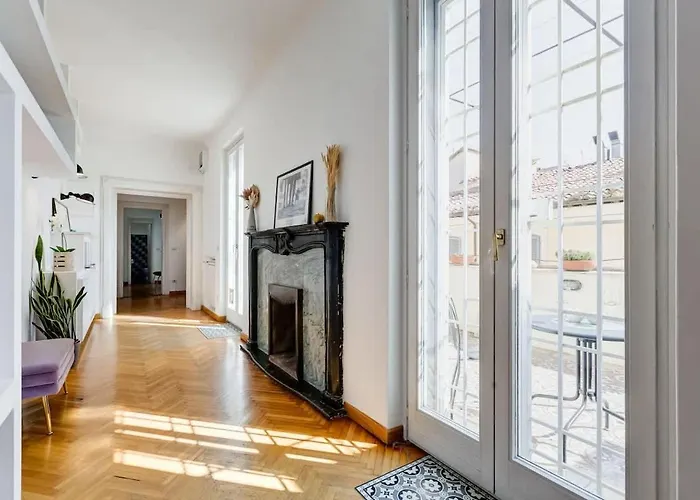 Apartman Attico Incantevole Con Idromassaggio E Terrazzo Róma