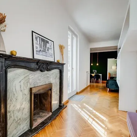 Attico Incantevole Con Idromassaggio E Terrazzo アパート